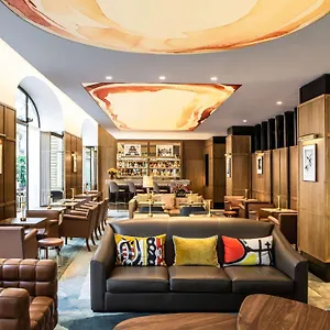 Отель Sofitel Arc De Triomphe
