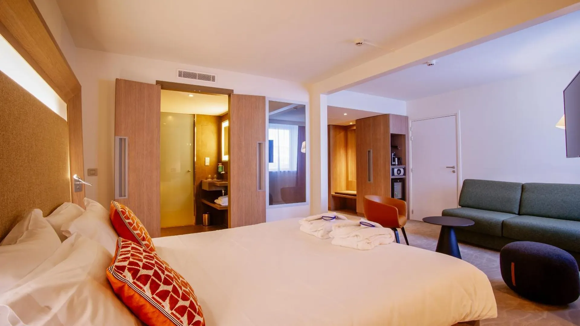 Hotel Novotel Lyon Centre-Confluence Bord De Saone