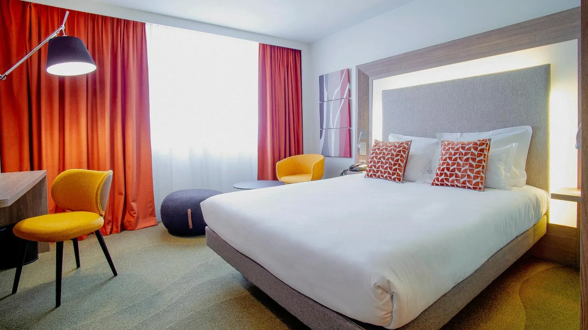 **** Hotel Novotel Lyon Centre-Confluence Bord De Saone France